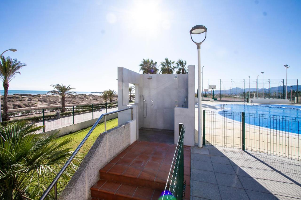Ferienwohnung Espacio 5 - Primera Linea De Playa Cullera Exterior foto